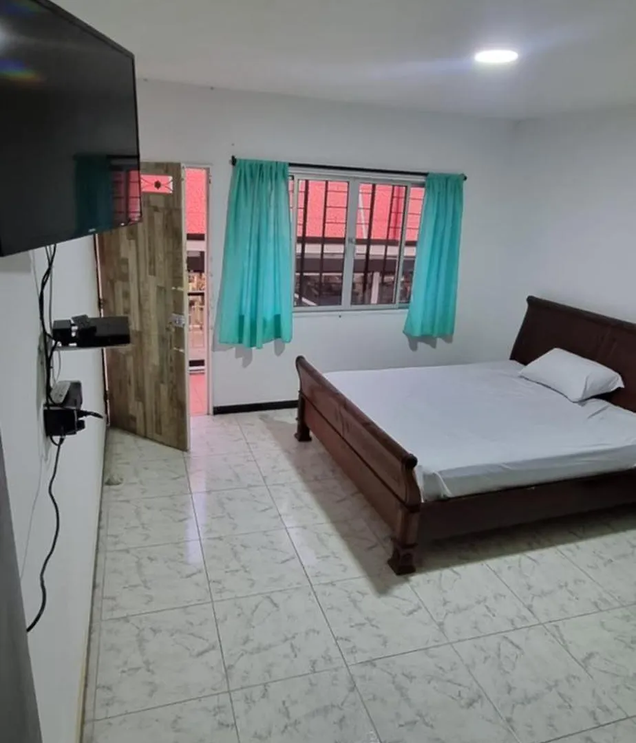 Casa Grande En El Centro De La Cuidad Apartment Medellin 0*,  Colombia